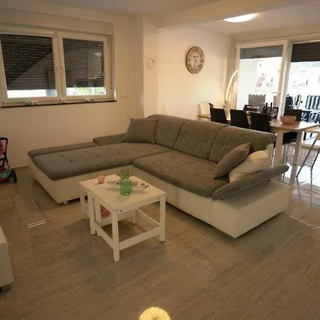 Villa Lana *